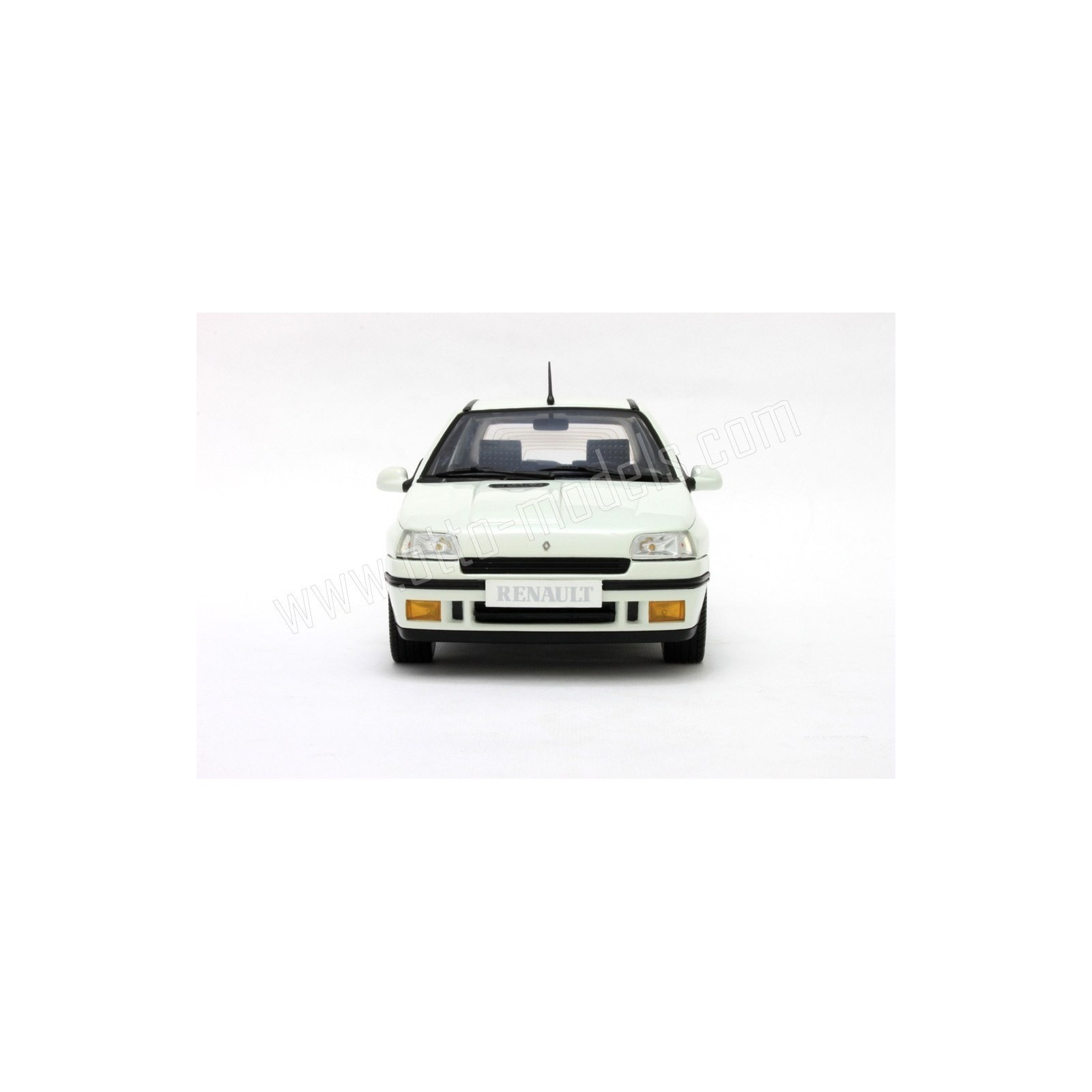 Renault Clio Ph.1 16S White Glacier 1991