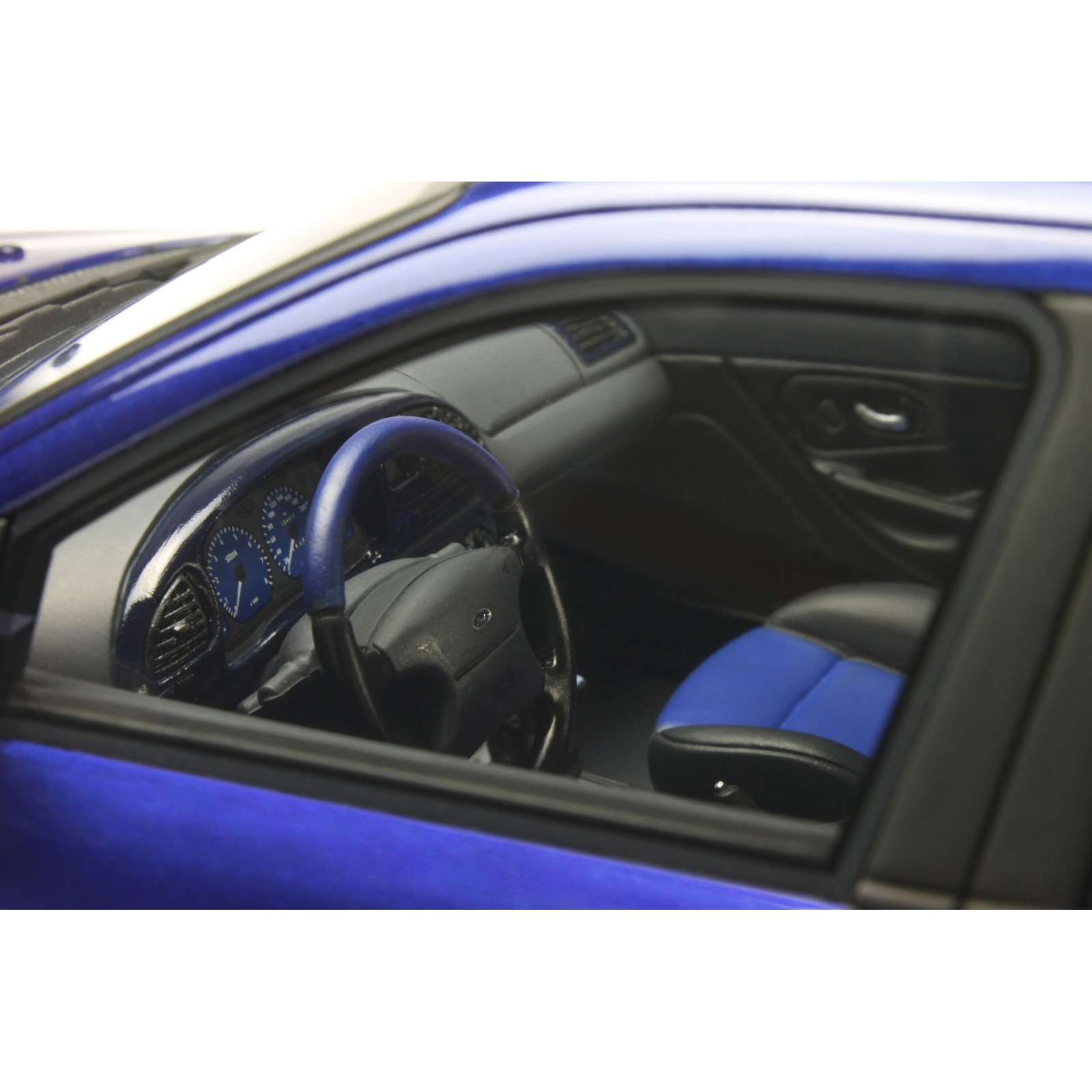 Ford Mondeo ST200 Ford Racing Blue 1999
