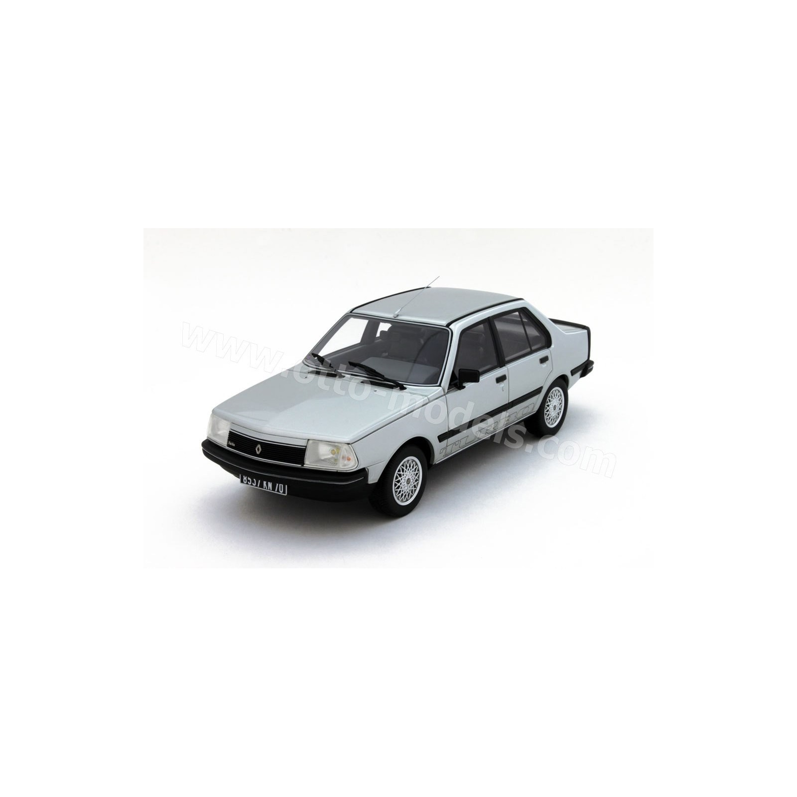 Renault 18 Ph.2 Turbo Argent 620 1984