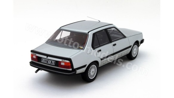 Renault 18 Ph.2 Turbo Argent 620 1984