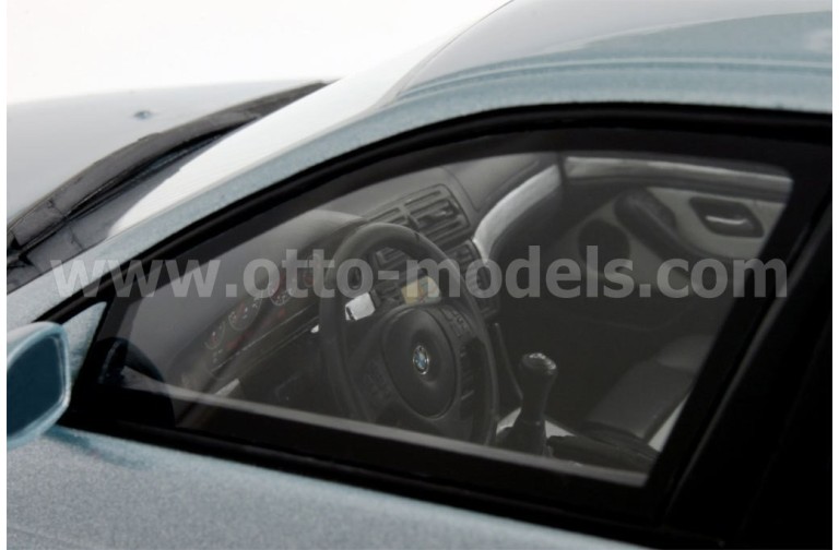 BMW E39 M5 Silverwater Blue 2000