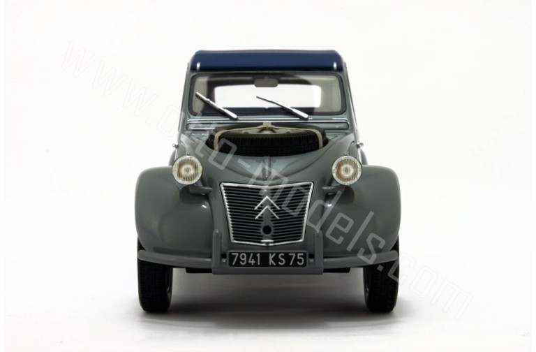 Citroën 2CV Sahara Gris Clair AC132 1961