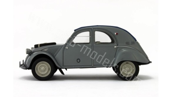 Citroën 2CV Sahara Gris Clair AC132 1961