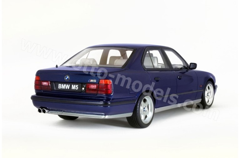 BMW E34 M5 Mauritius Blue 1992