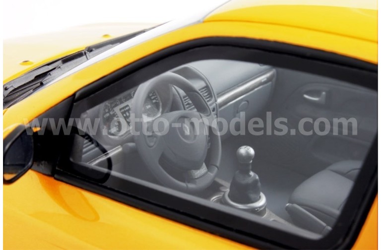 Renault Clio Ph.2 V6 Sirius Yellow 2003