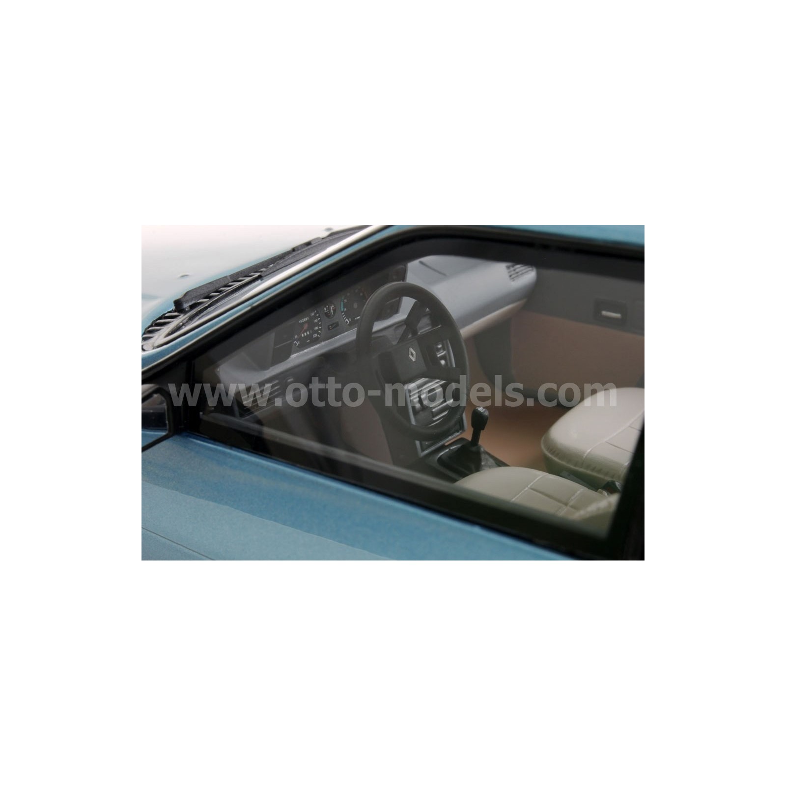 Renault Fuego GTX 2L Bleu Saphir 1982