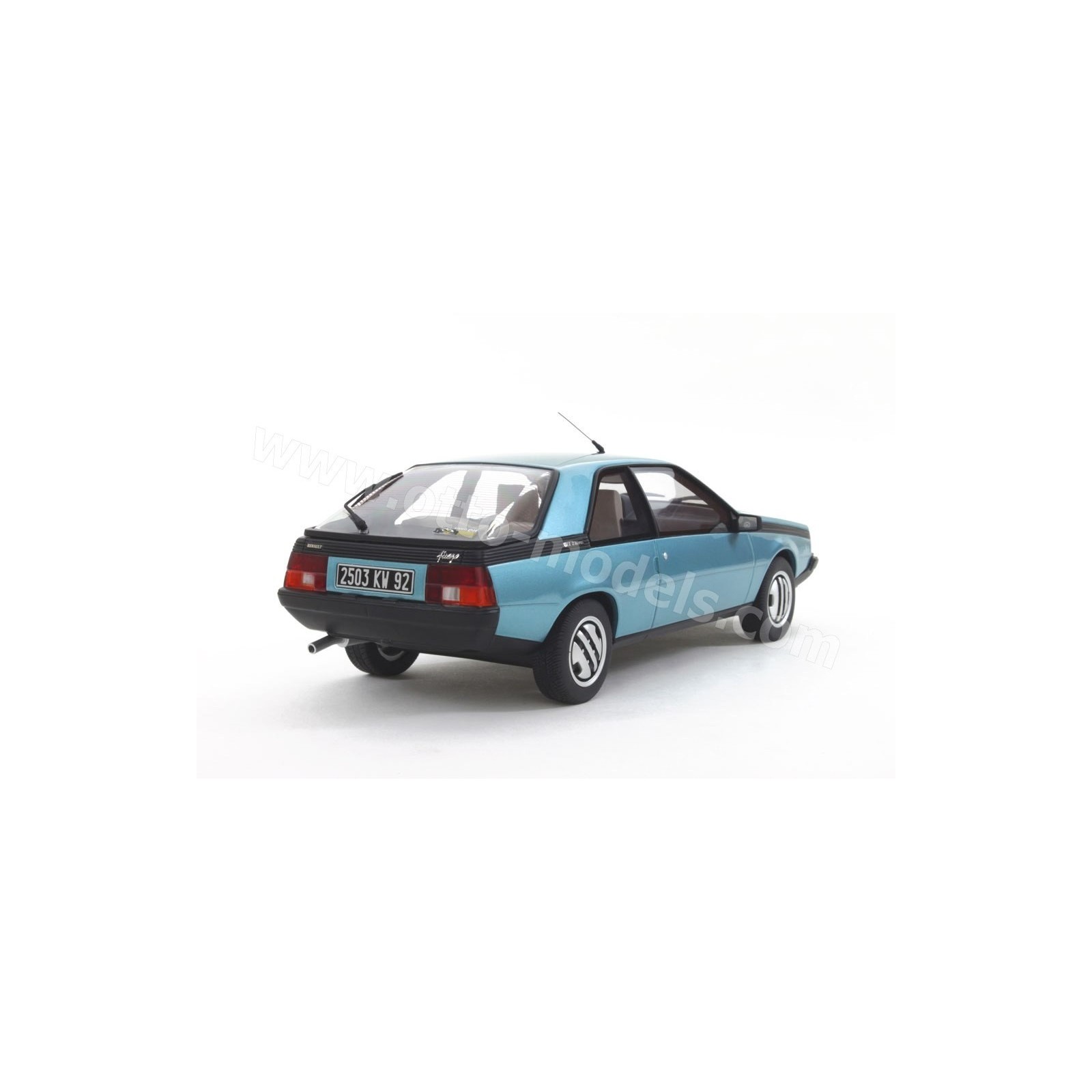 Renault Fuego GTX 2L Bleu Saphir 1982