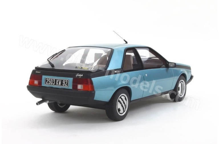 Renault Fuego GTX 2L Bleu Saphir 1982