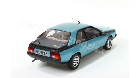 Renault Fuego GTX 2L Bleu Saphir 1982
