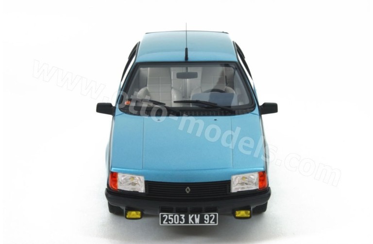 Renault Fuego GTX 2L Bleu Saphir 1982