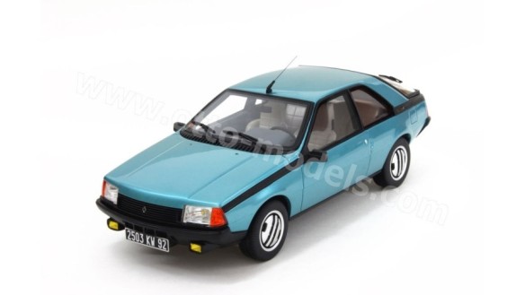 Renault Fuego GTX 2L Bleu Saphir 1982