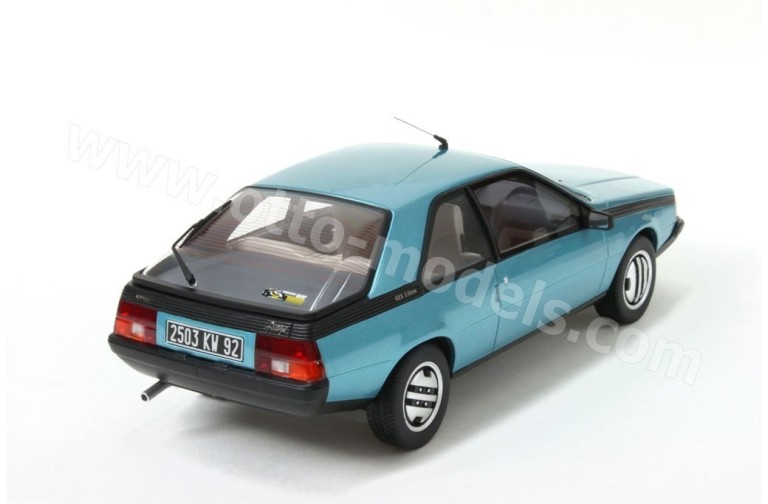 Renault Fuego GTX 2L Bleu Saphir 1982