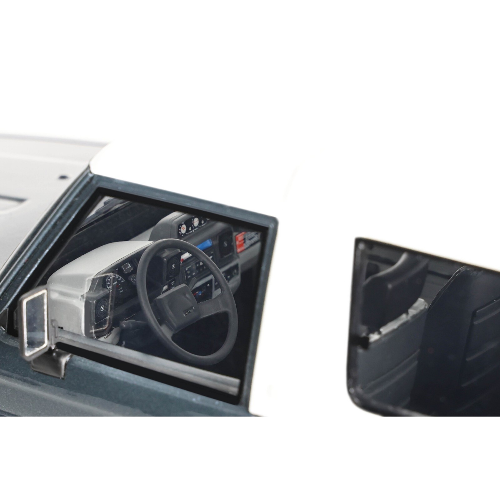 Toyota Land Cruiser LJ 73 Dark Grey Metallic 155 1987