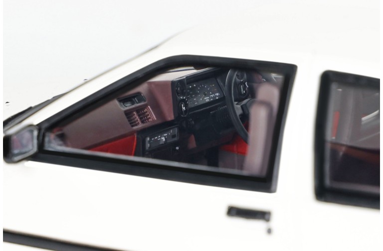 Toyota Sprinter Trueno AE86 White 1985