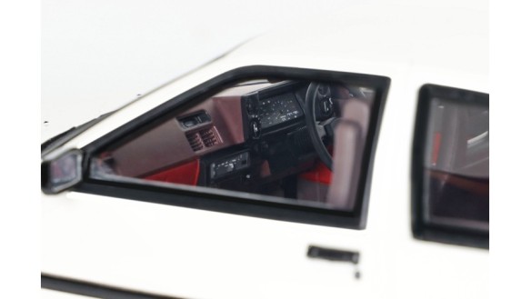 Toyota Sprinter Trueno AE86 White 1985