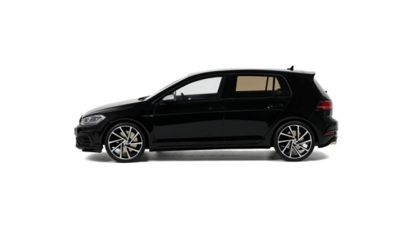 Volkswagen Golf VII R 5 doors Deep Black LC9X 2017