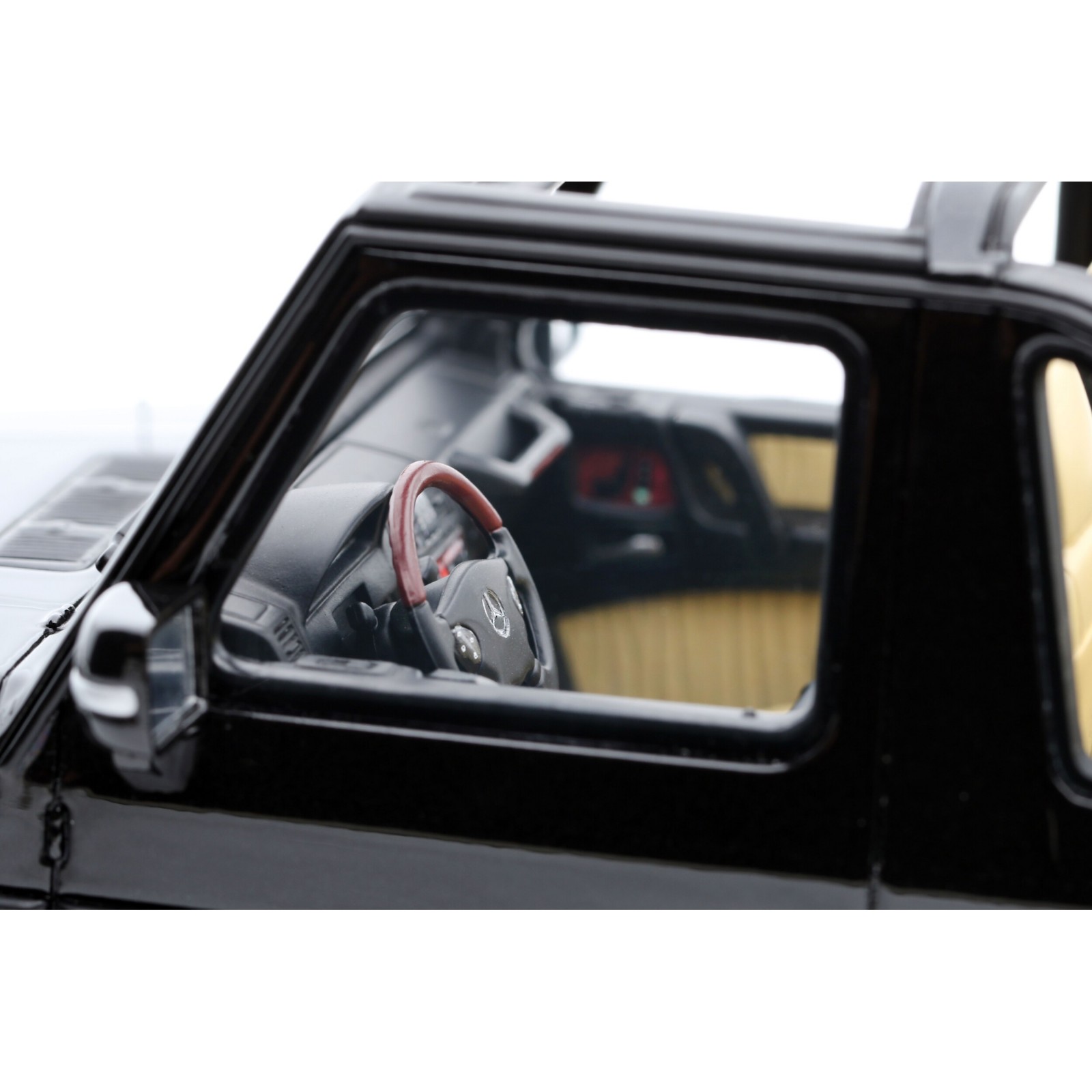 Mercedes-Benz G500 Convertible Obsidian Black Metallic 2007