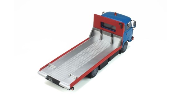 Saviem SG2 Depanneuse Porte-Plateau Bleu Saviem 1975