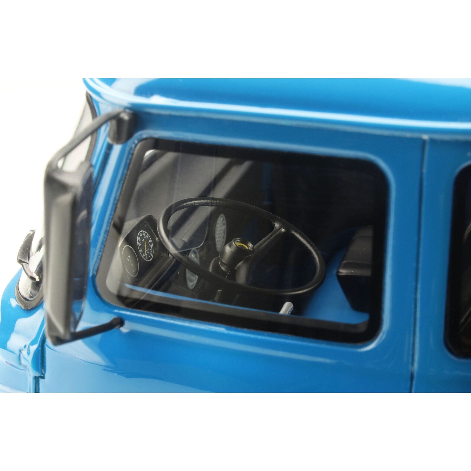 Saviem SG2 Depanneuse Porte-Plateau Bleu Saviem 1975