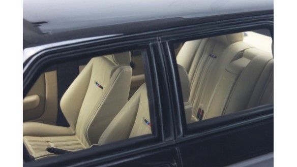 BMW E28 M5 Diamond Black 1984