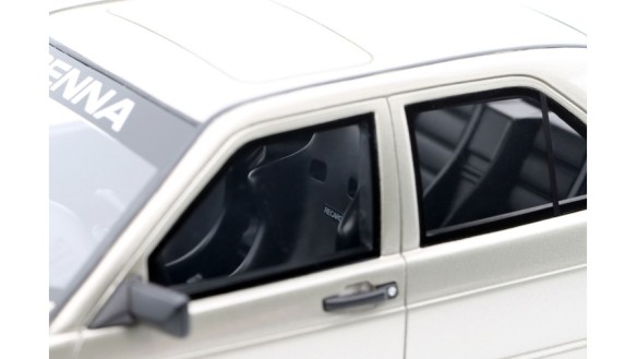 Mercedes-Benz 190E 2.3 16 W201 Smoke Silver Metallic 1984