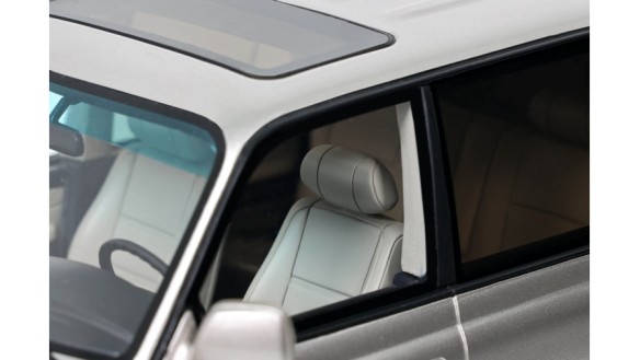 Toyota Land Cruiser HDJ80 Beige Metallic 4K1 1992