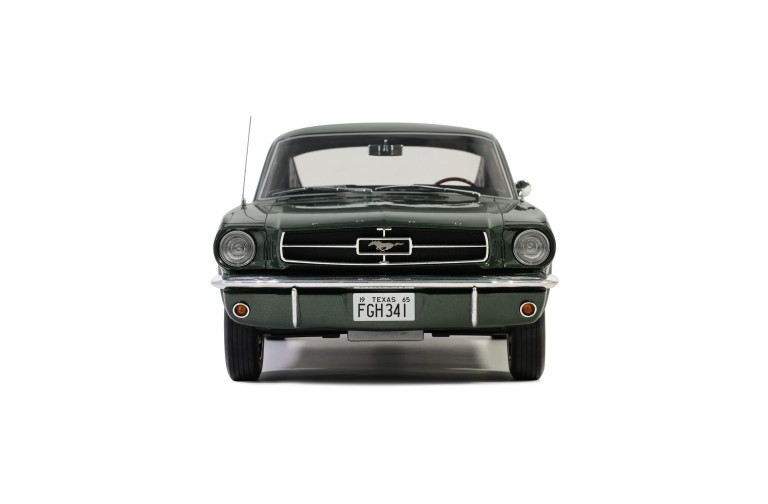 Ford Mustang Fastback Ivy Green Poly M1879 1965