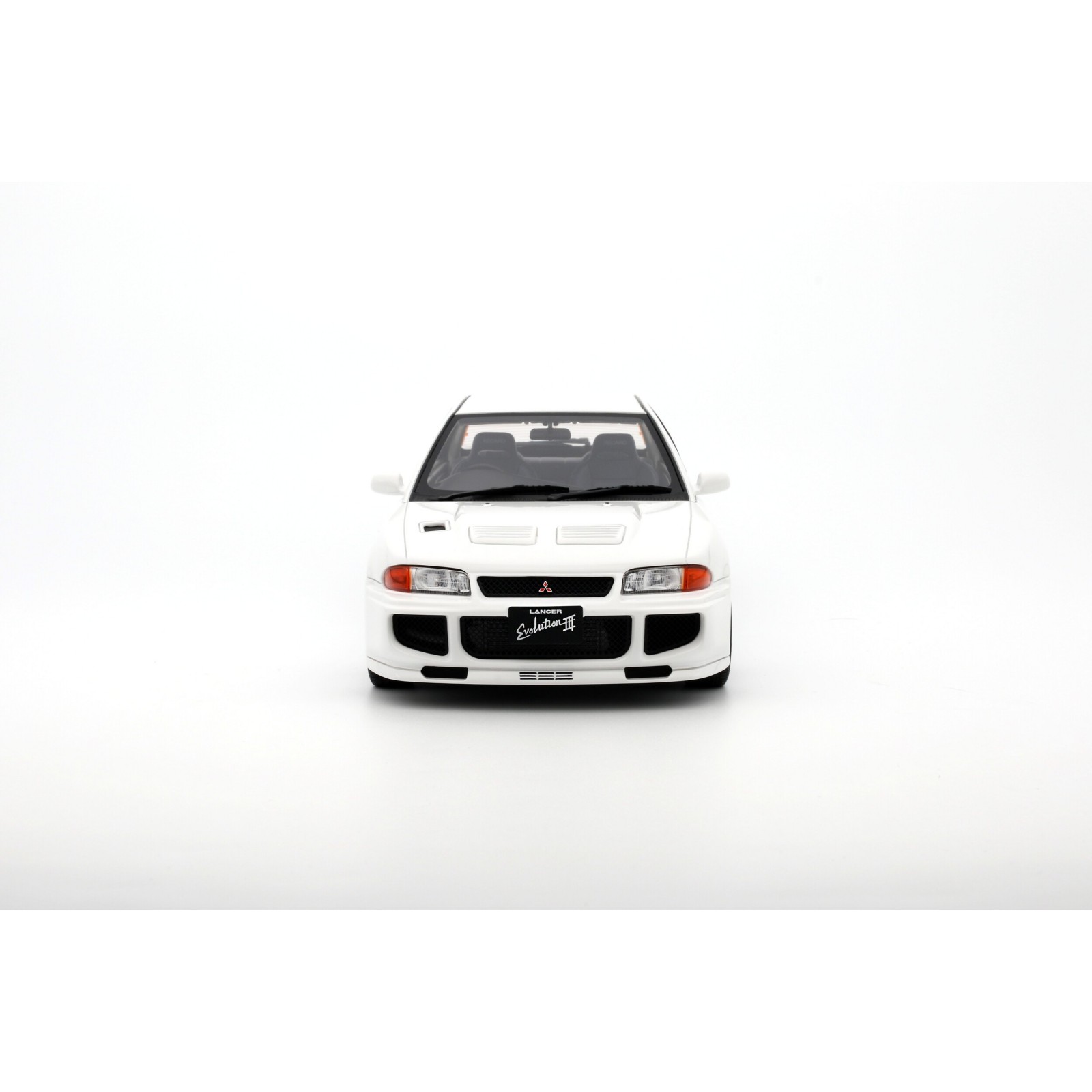 Mitsubishi Lancer Evo III Scotia White W83 1995