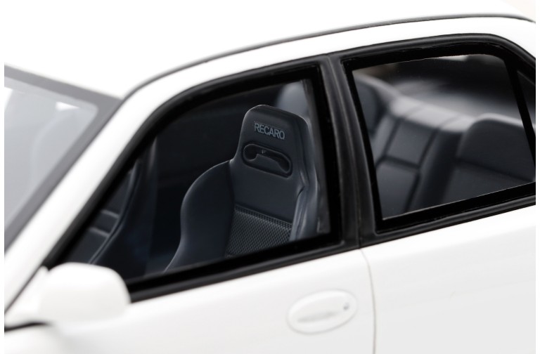 Mitsubishi Lancer Evo III Scotia White W83 1995