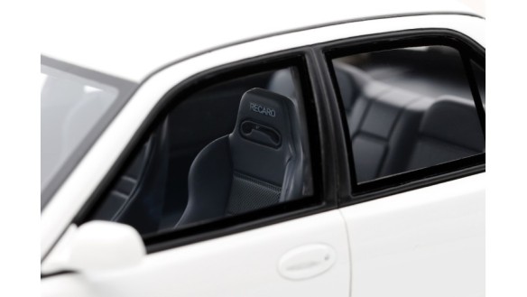 Mitsubishi Lancer Evo III Scotia White W83 1995