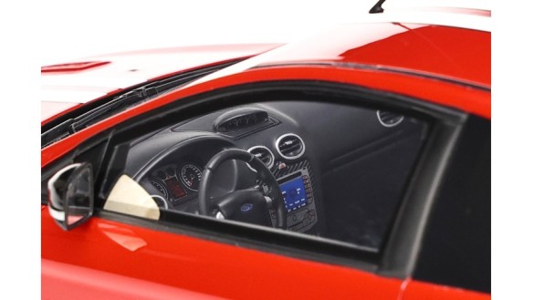 Ford Focus Mk2 RS Le Mans Red 2010