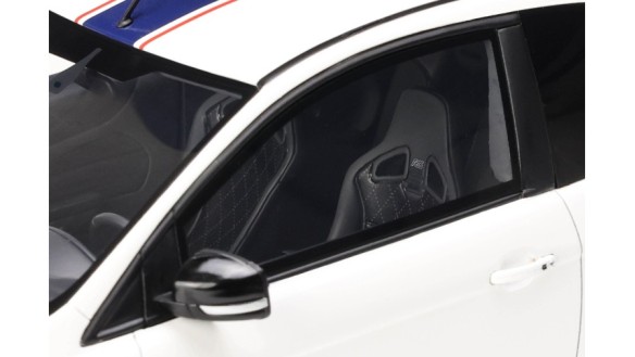 Ford Focus Mk2 RS Le Mans White 2010