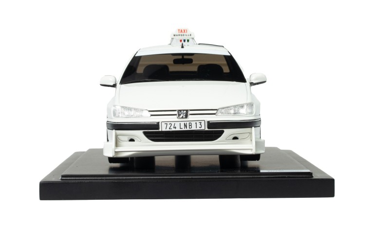 Peugeot 406 taxi Blanc Banquise 1998