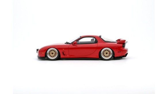 Mazda RX7 Khyzyl Saleem Red 2020
