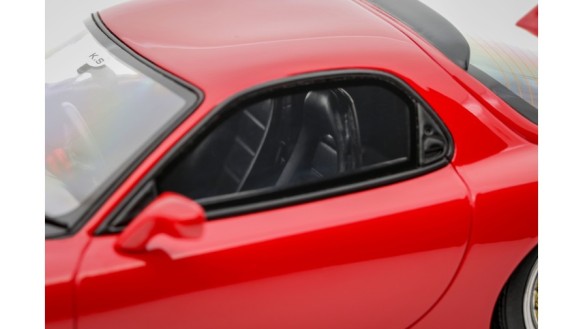 Mazda RX7 Khyzyl Saleem Red 2020