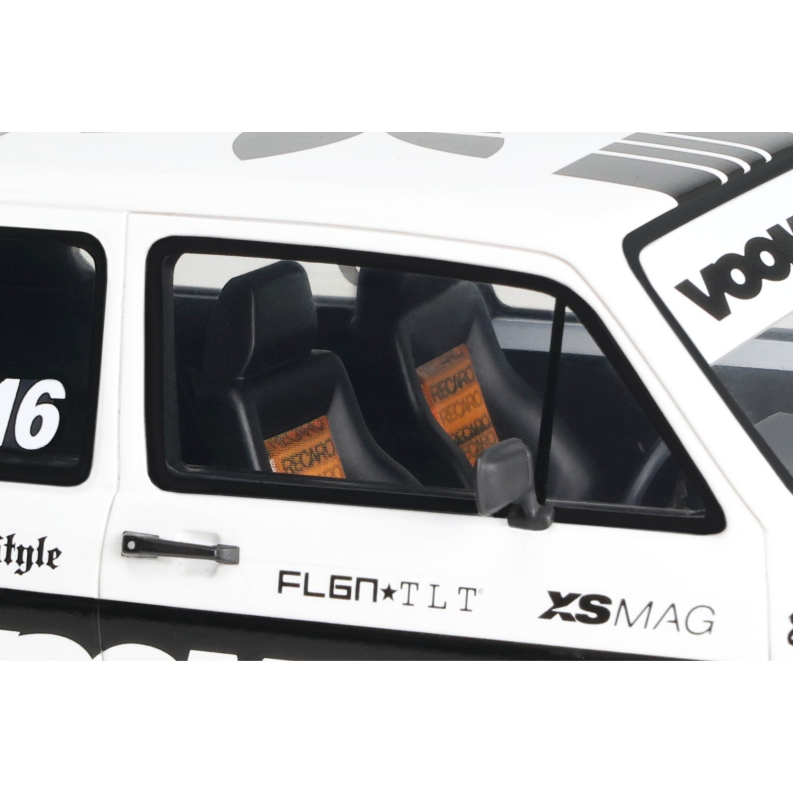 Volkswagen Golf 1 GTi Voomeran White