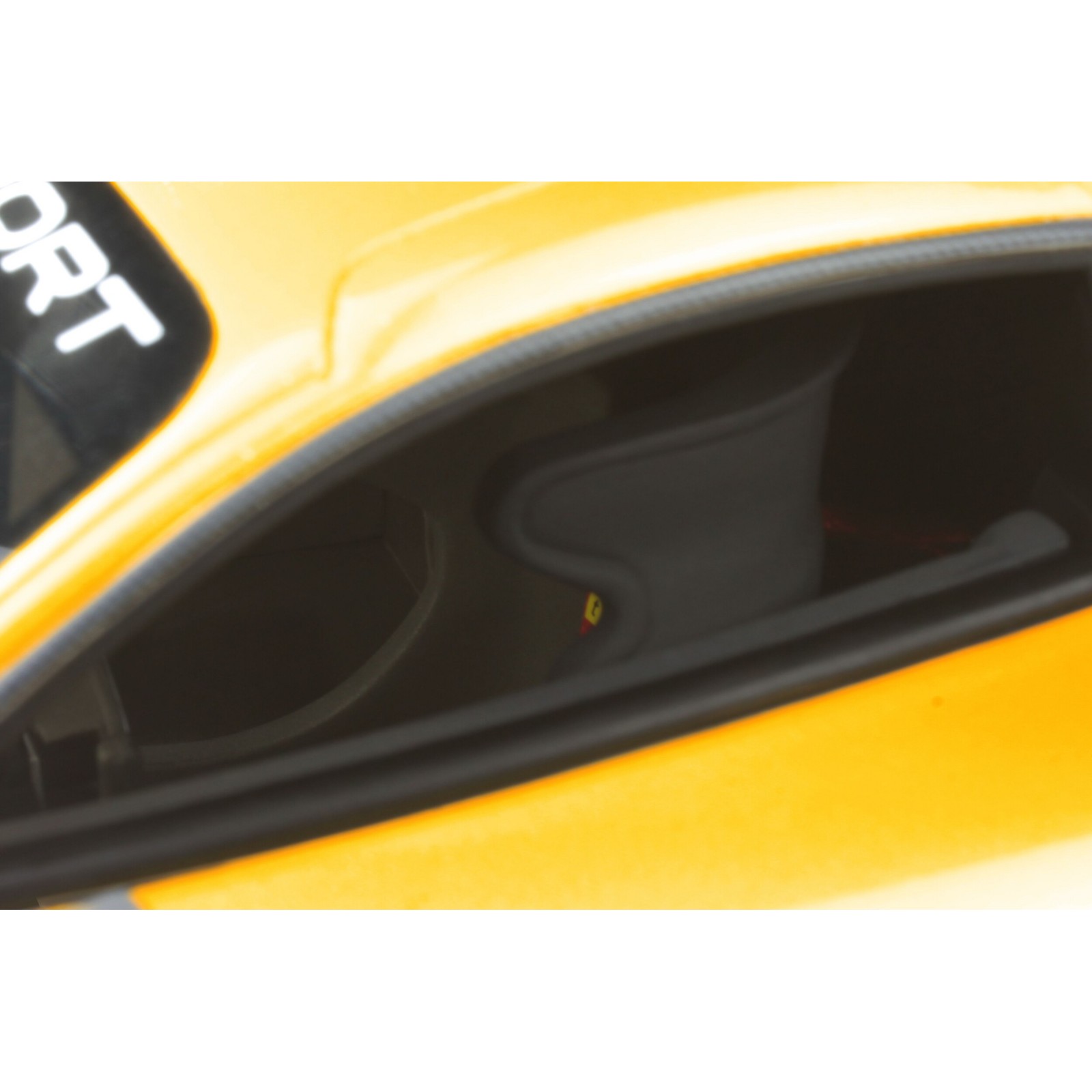 Renault R.S. 01 Yellow 2014