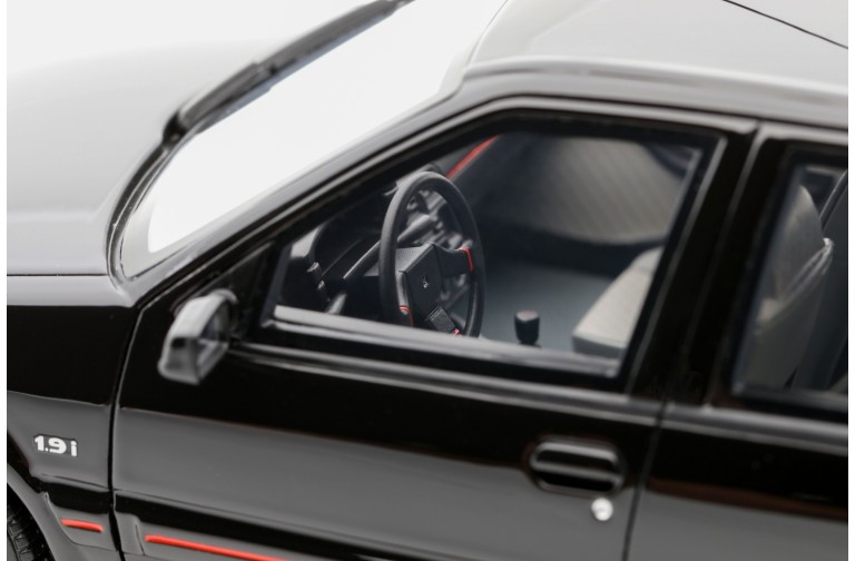 Citroën ZX Volcane 1.9i (5 Doors) Noir Onyx 1991