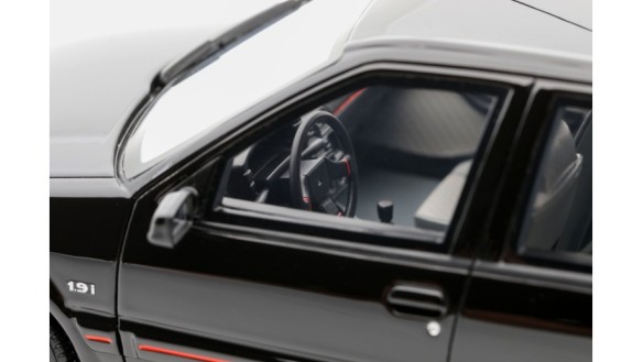 Citroën ZX Volcane 1.9i (5 Doors) Noir Onyx 1991