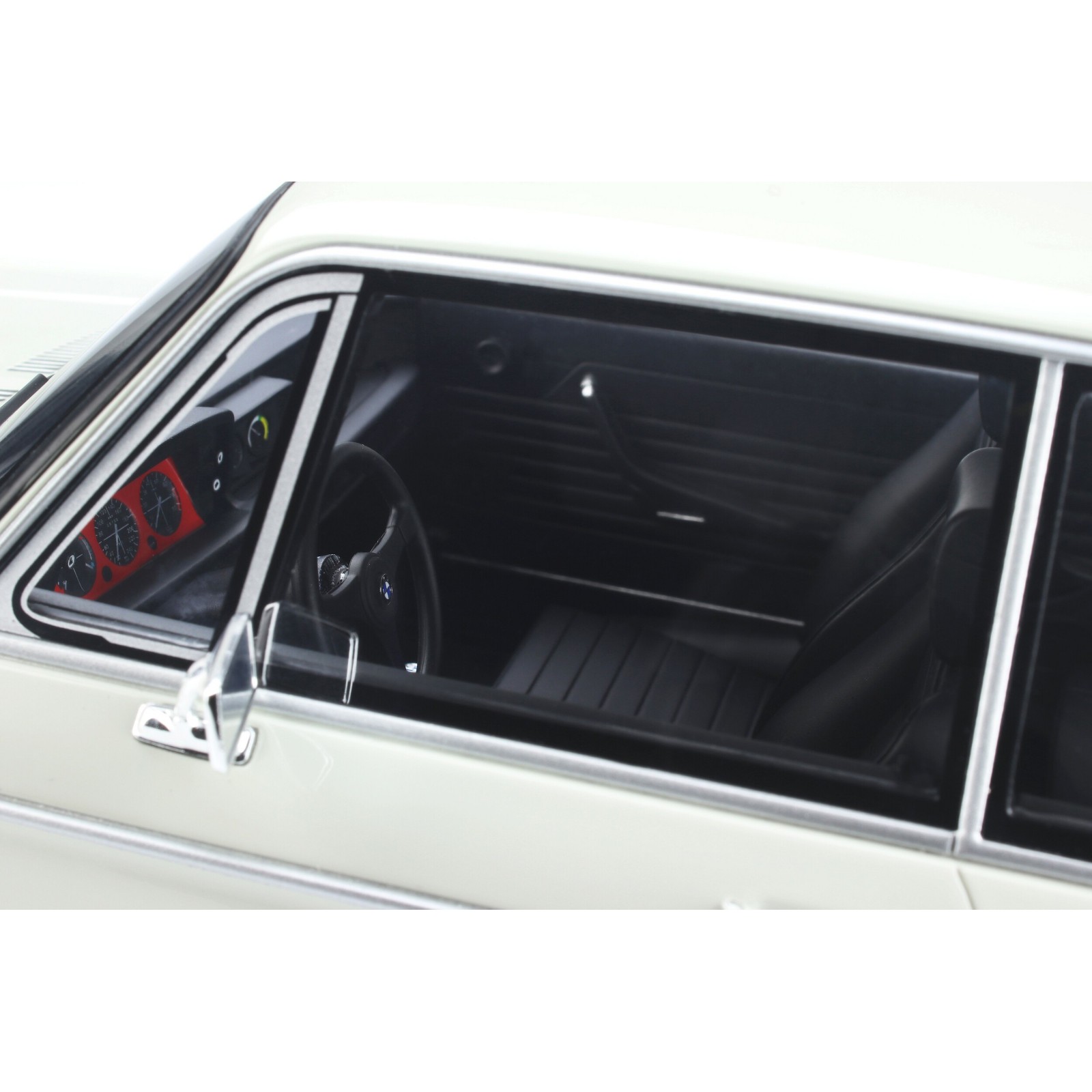 BMW 2002 Turbo Chamonix White 1974