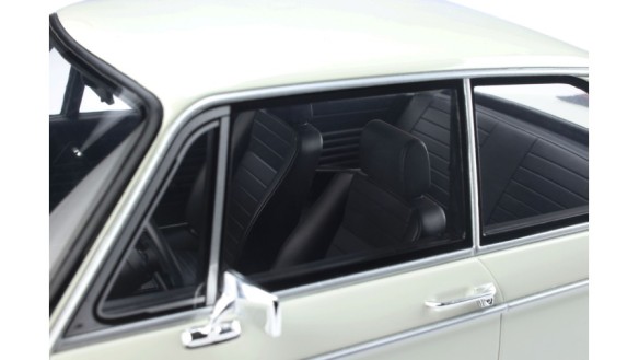 BMW 2002 Turbo Chamonix White 1974