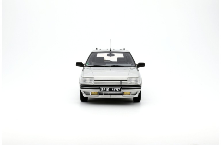 Renault 21 Nevada Phase 1 Argent Metallic 1988