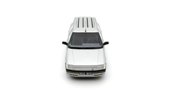 Renault 21 Nevada Phase 1 Argent Metallic 1988