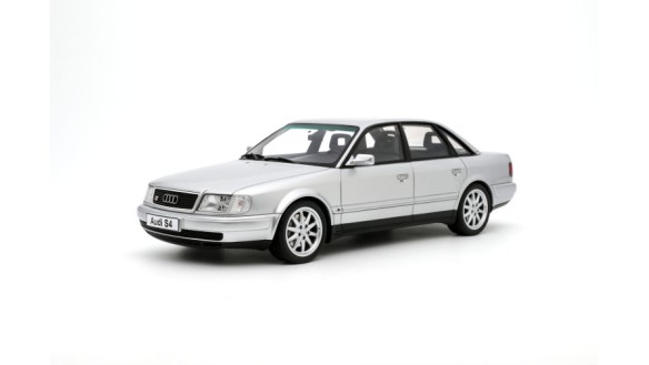 Audi S4 (C4) 4.2 V8 Crystal Silver C6 1993