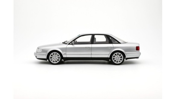 Audi S4 (C4) 4.2 V8 Crystal Silver C6 1993