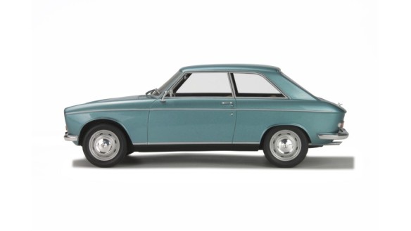 Peugeot 204 Coupé Bleu Clair Métal 1966