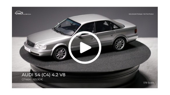 Audi S4 (C4) 4.2 V8 Crystal Silver C6 1993