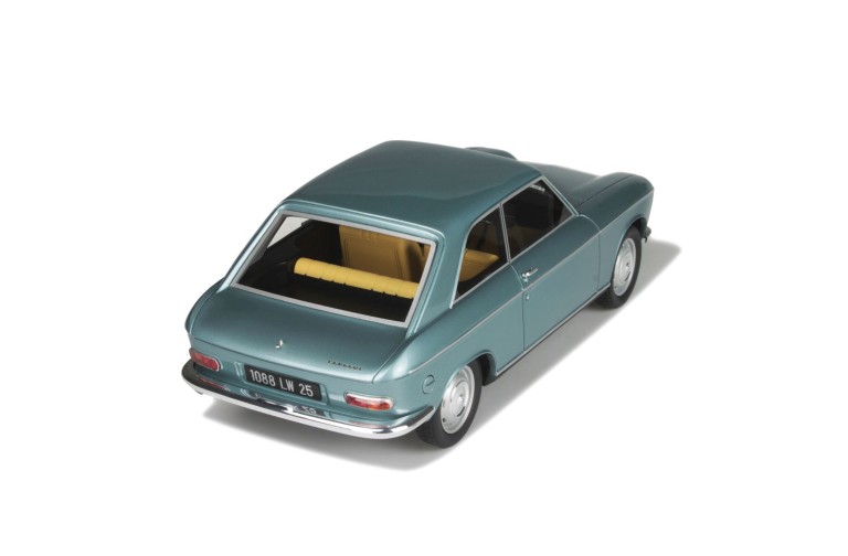 Peugeot 204 Coupé Bleu Clair Métal 1966