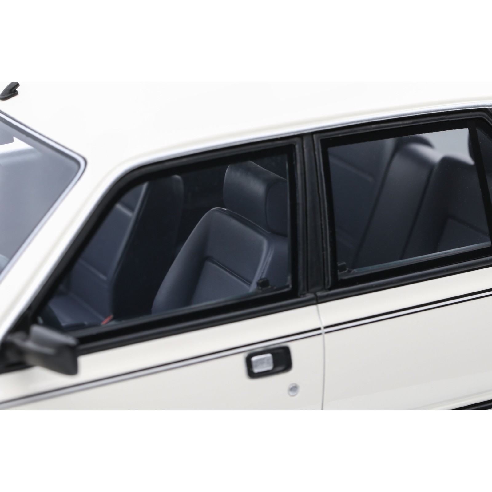 Peugeot 505 V6 Blanc Meije 1989