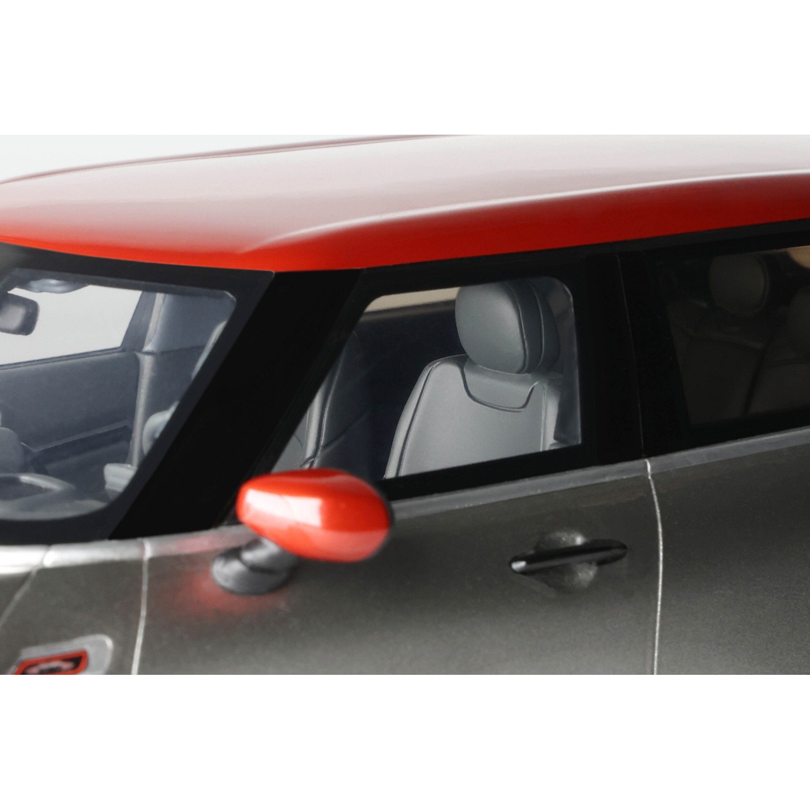 Mini Clubman (F54) JCW Melting Silver III 2021